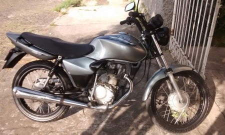 Moto é furtada na Vila São Judas em Cruzeiro