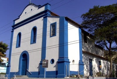 Doméstica é assaltada na Igreja do Rosário em Resende/RJ