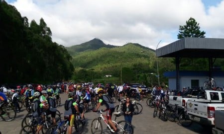 Piquete reúne amantes do ciclismo
