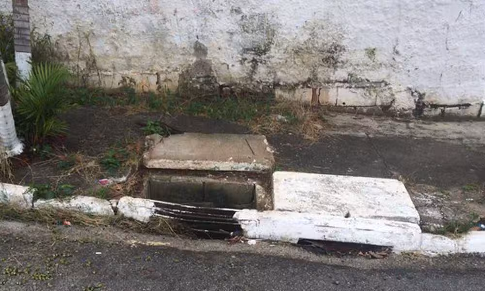 Abandonado em bueiro, bebê recém-nascido morre em Taubaté