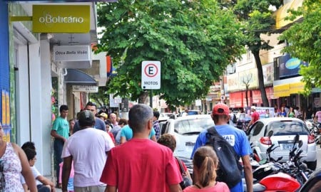 Comércio de Cruzeiro ficara fechado durante o Carnaval