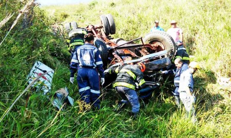 Motorista morre em acidente em Queluz nesta terça (09/02)