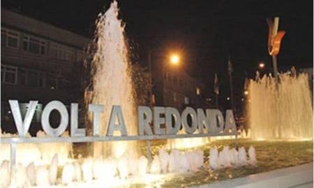 Senhora de 61 anos é encontrada morta no quintal de casa em Volta Redonda