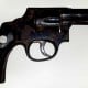 Polícia Militar de Cruzeiro prende bandidos em flagrante com arma
