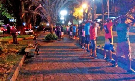 Polícia Militar realiza operação na Praça da Rua 7 neste sábado (04/03)