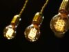Contas de luz adotam bandeira amarela e ficam mais baratas