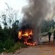 Micro-ônibus pega fogo em Pouso Alegre – Minas Gerais
