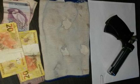 Polícia Militar prende bandido em sua casa após assalto em Cruzeiro