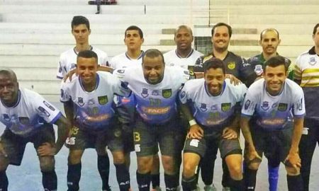 Conectim enfrenta Pinhal no futsal em Cruzeiro neste sábado (16/04)  