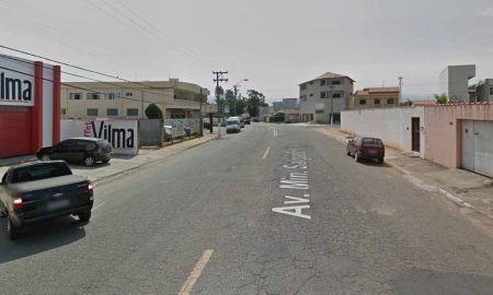 Rapaz de 22 anos morre após cair de moto em alta velocidade em Guará