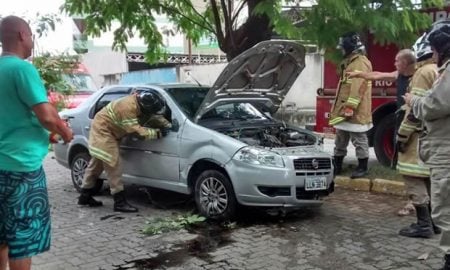Carro capota e mulher fica ferida em Resende/RJ