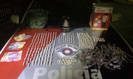 Polícia prende traficante de 23 anos com 283 pinos de cocaína em Lorena
