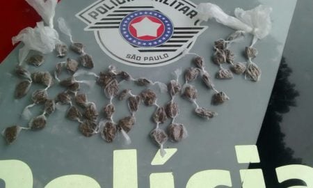 Menor é apreendido com 54 porções de maconha, em Lorena