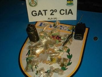 Homens são presos com maconha e revólver em Volta Redonda/RJ