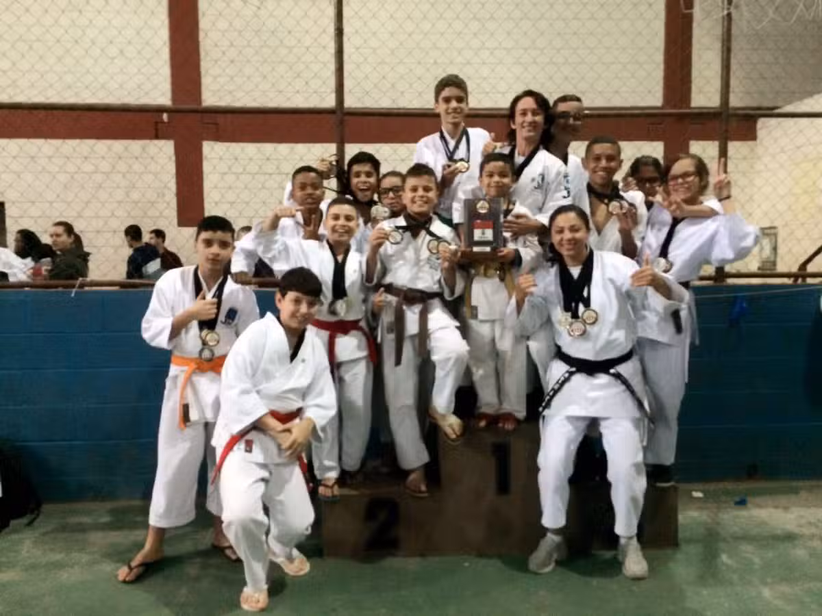 Destaque esportivo: Lorena vence Campeonato Paulista de Karatê
