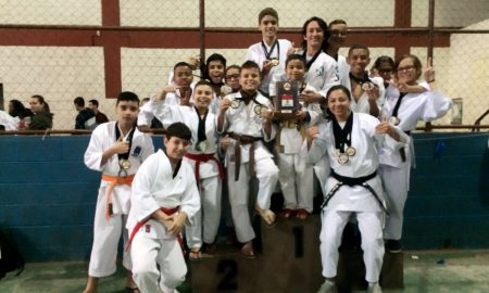 Destaque esportivo: Lorena vence Campeonato Paulista de Karatê