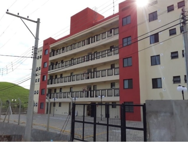 CDHU renegocia dívidas com mutirão em Piquete