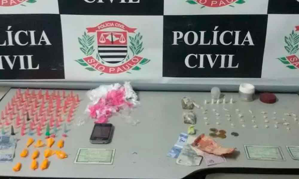 Quatro jovens são flagrados com drogas em Taubaté