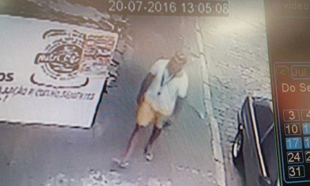 Golpista leva R$ 50,00 de comerciante em Cruzeiro; carro de Barra do Piraí/RJ