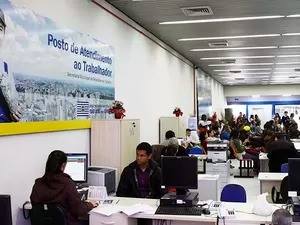 PAT de São José inicia semana com oferta de 241 vagas de emprego