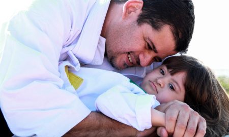 Família Down de Taubaté faz homenagem aos Pais