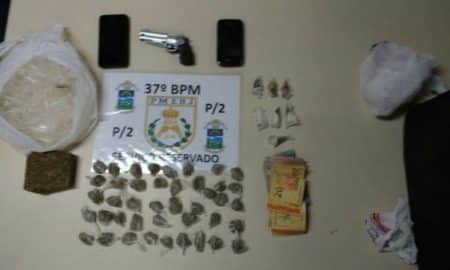 Irmãos são presos por tráfico de drogas em Resende