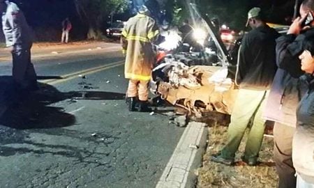 Colisão frontal entre carros em Penedo/RJ deixa sete feridos