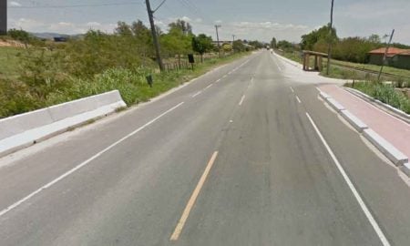 Dupla de moto rouba carro na Estrada Velha – Canas/Lorena
