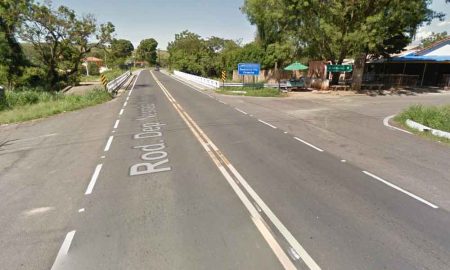 Acidente entre moto e bicicleta na estrada que liga Cruzeiro a Cachoeira Paulista