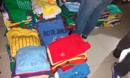 Polícia Civil prende suspeito por revenda de roupas falsificadas em Volta Redonda/RJ