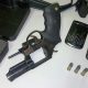 Mulher é presa com arma e objetos roubados em Taubaté