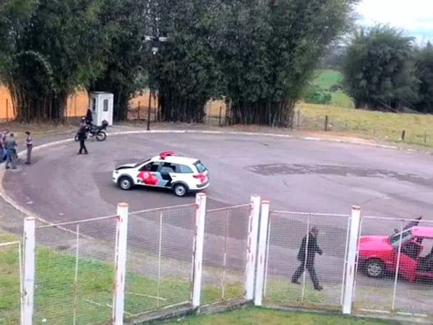 Três homens são presos em São José dos Campos suspeitos de participar de quadrilha de roubo de veículos