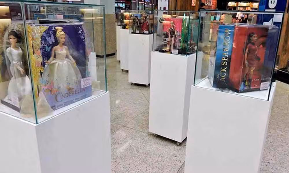 Exposição de Barbies é destaque no mês das crianças no Taubaté Shopping