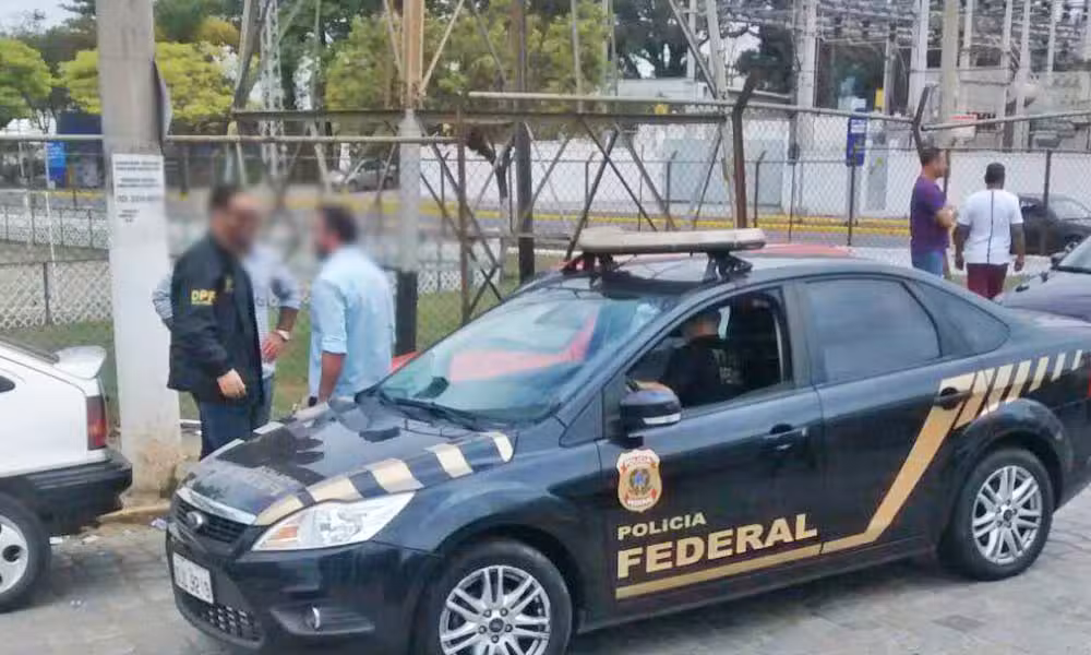 Material é apreendido e suspeito de boca de urna interrogado em Cruzeiro neste domingo (02/10)