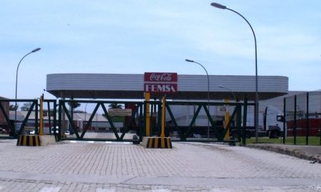 Coca-Cola encerra produção em Porto Real/RJ e demite 200 funcionários