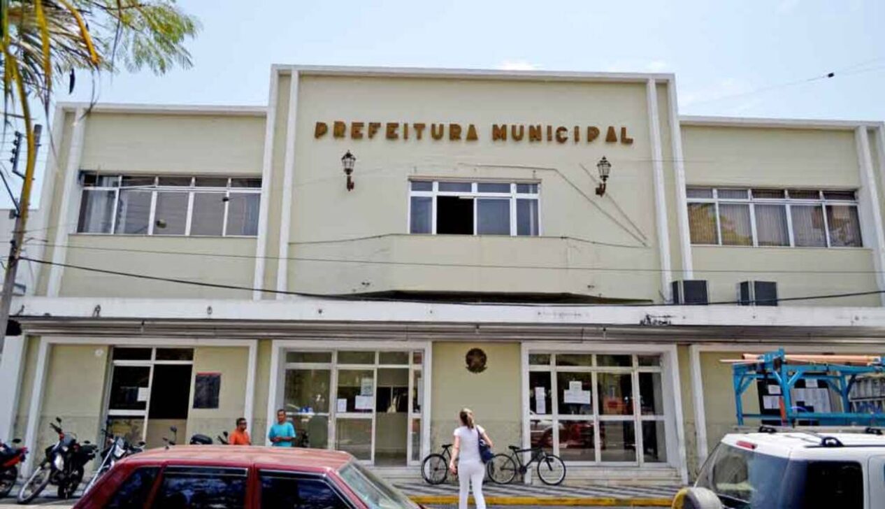 Prefeitura de Cruzeiro não soube informar data de pagamento e não teve acordo na audiência judicial, segundo Sindicato