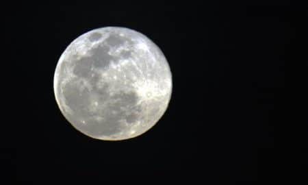 Maior superlua em quase 70 anos pode ser observada nesta segunda-feira
