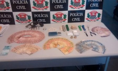 Polícia Civil prende casal traficante em Cachoeira Paulista nesta sexta-feira (18/11) com R$ 2.048.00 e 251 pedras de crack