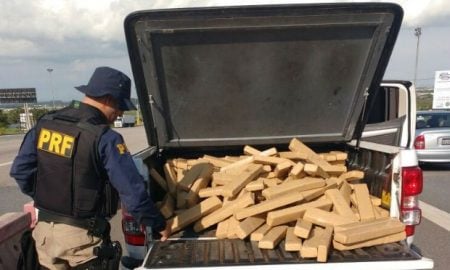 Homem é preso com 292 quilos de maconha na via Dutra em Jacareí