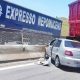 Acidente entre caminhão e carro na Via Dutra em Cruzeiro