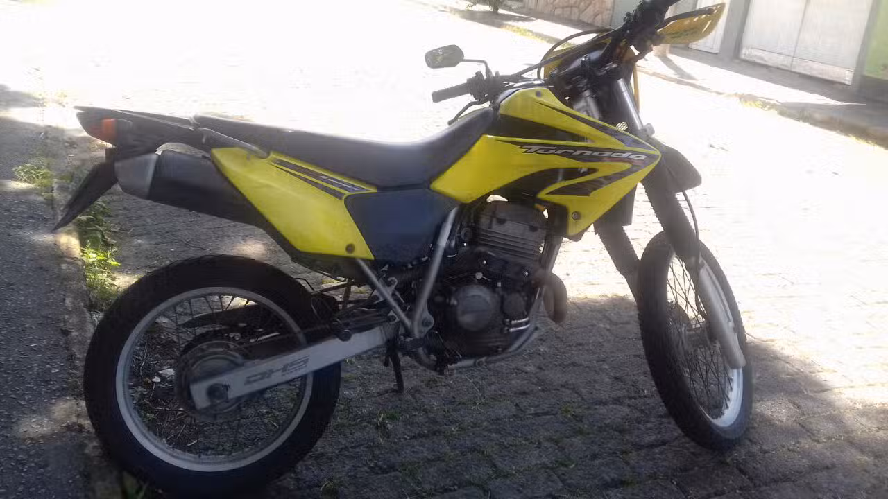 Polícia Militar de Cruzeiro prende ladrão de moto em flagrante no centro