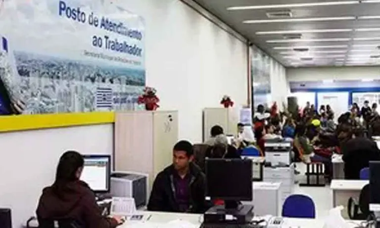 PAT de São José dos Campos abre 72 novas vagas de emprego