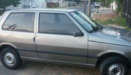 Ladrões furtam carro em apenas 21 segundos em Cruzeiro: assista ao vídeo