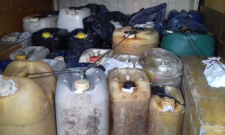 PRF apreende mais de 900 litros de gasolina transportados de forma irregular na Rio-Santos