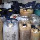 PRF apreende mais de 900 litros de gasolina transportados de forma irregular na Rio-Santos