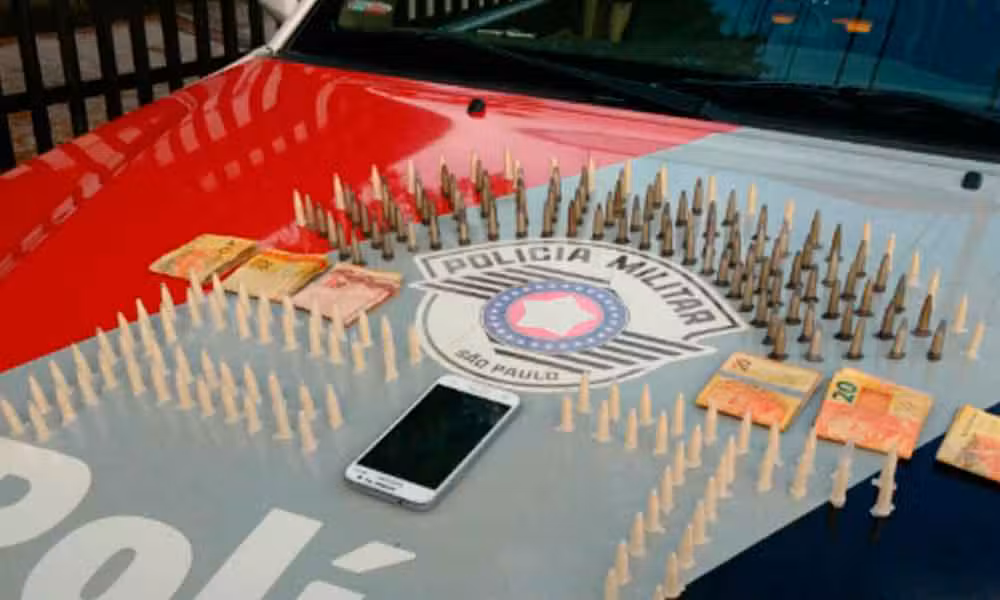 Adolescente de 15 anos é apreendido com 200 pinos de cocaína em Lorena