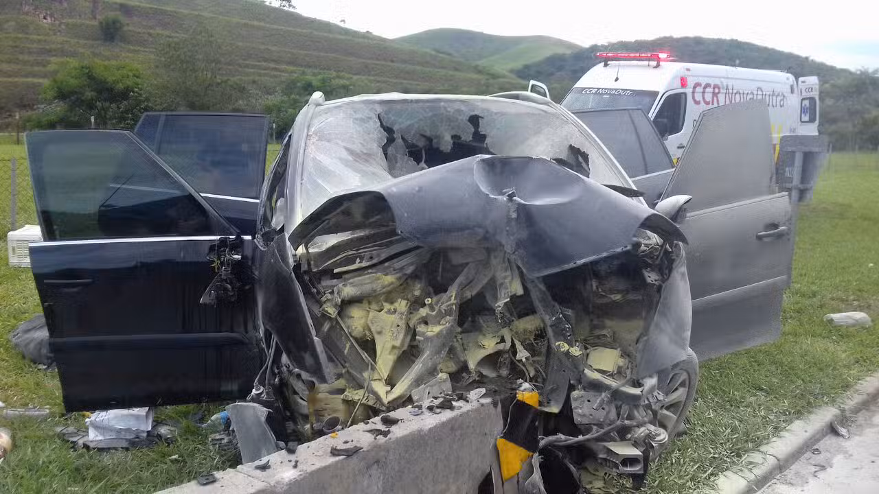 Carioca de 65 anos morre em acidente na Dutra em Lavrinhas; quatro vítimas em estado grave