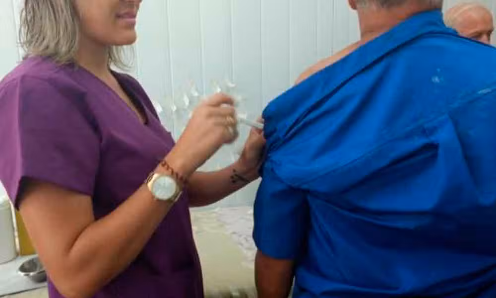 Horário de vacinação contra a febre amarela é alterado em Volta Redonda/RJ