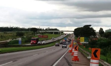 CCR NovaDutra libera faixa de rolamento da rodovia em São José dos Campos (SP), em trecho em obras