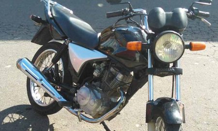Cruzeirense pede ajudar para localizar moto furtada neste sábado